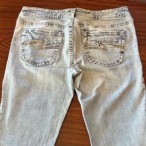 lowrise bootcut jeans